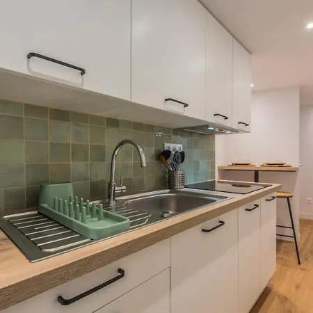 Holiday home Maison 2 Atypique, Avec Cour *
